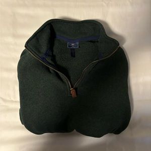 Men’s small heavy weight green vineyard vines quarter zip. (PERFECT CONDITION)